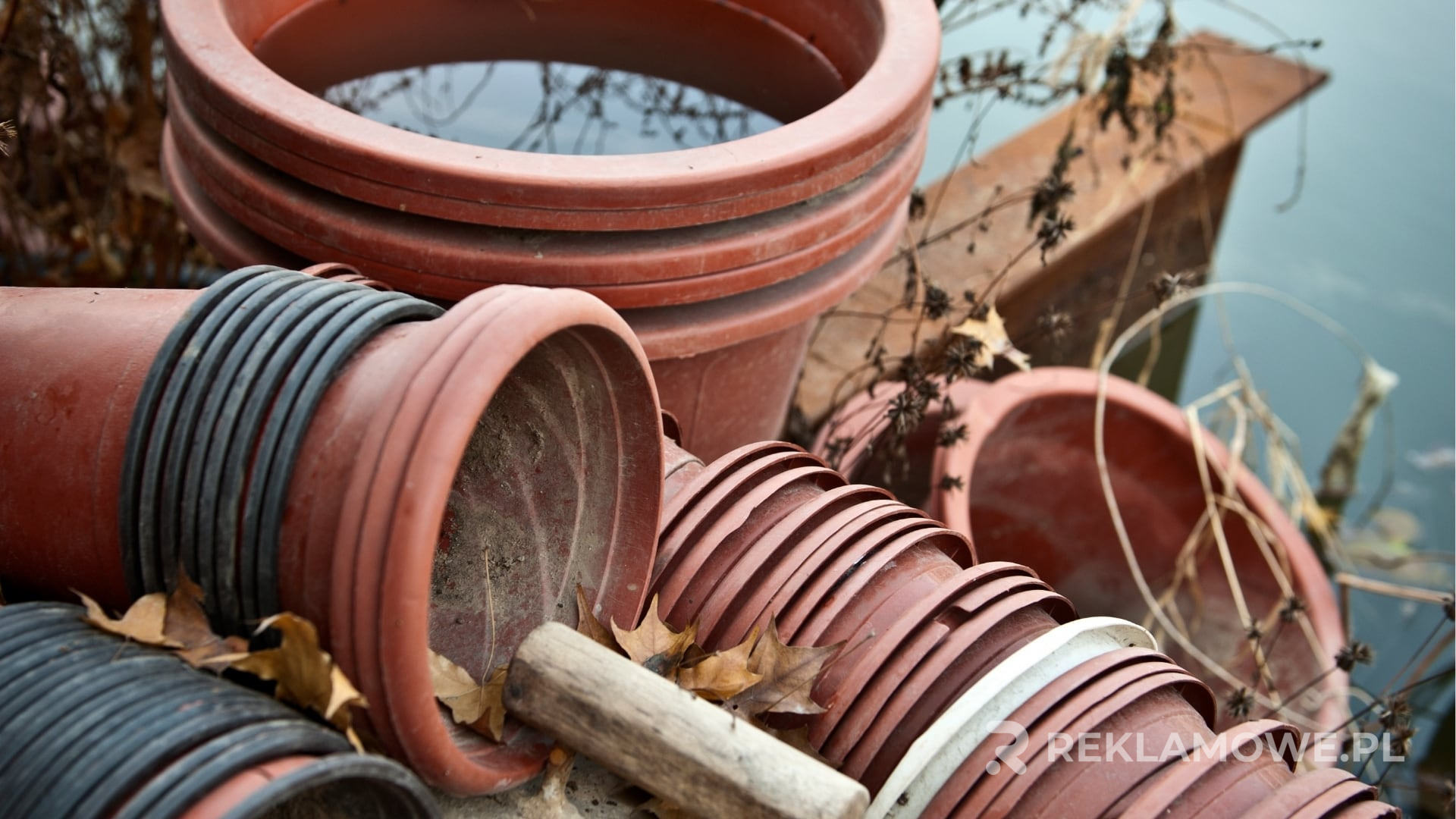 Błędy przy wyborze doniczek reklamowych